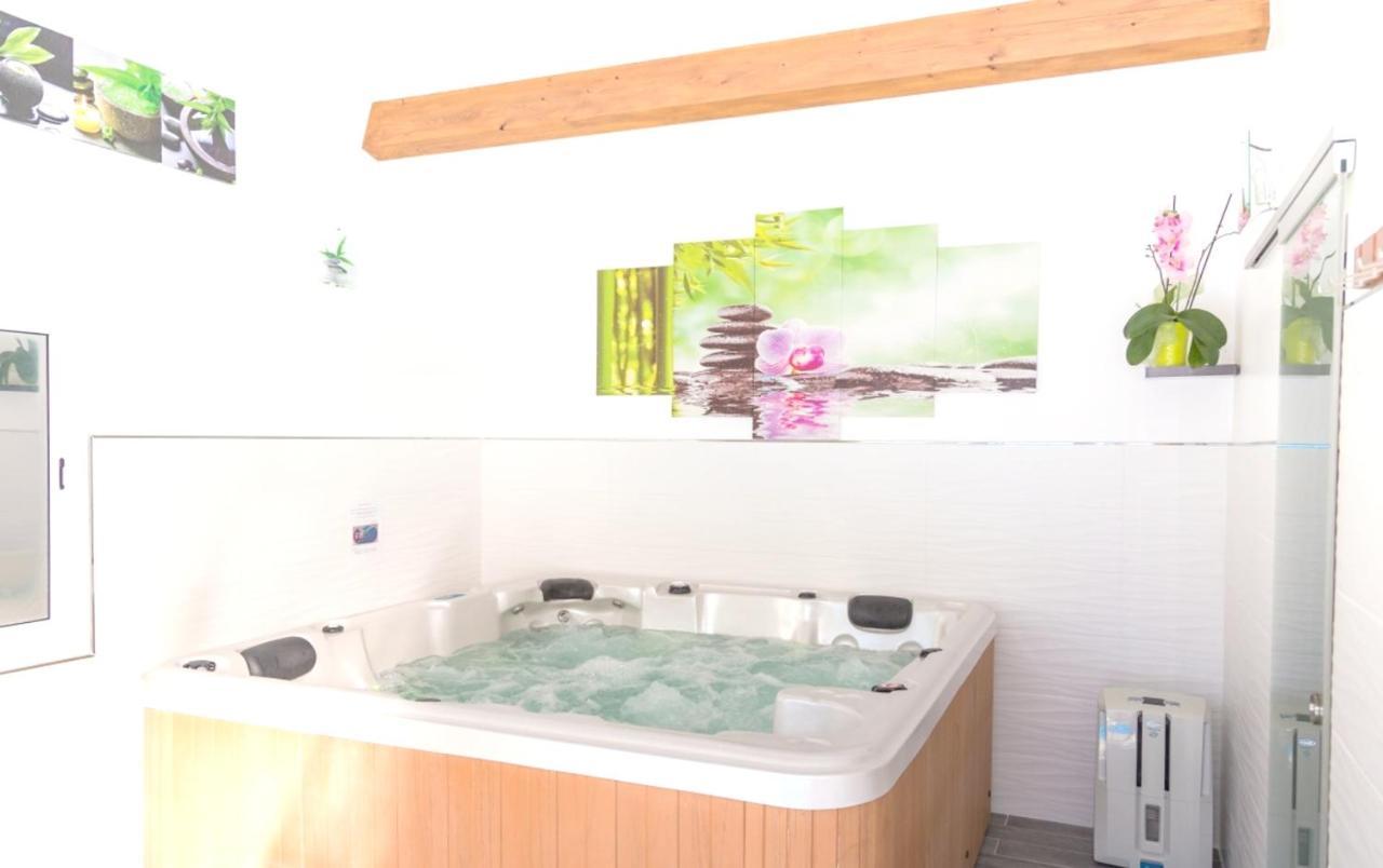 Appartement Elegant Avec Piscine Privee A Plan D'Aups Sainte Baume 55 M² Εξωτερικό φωτογραφία